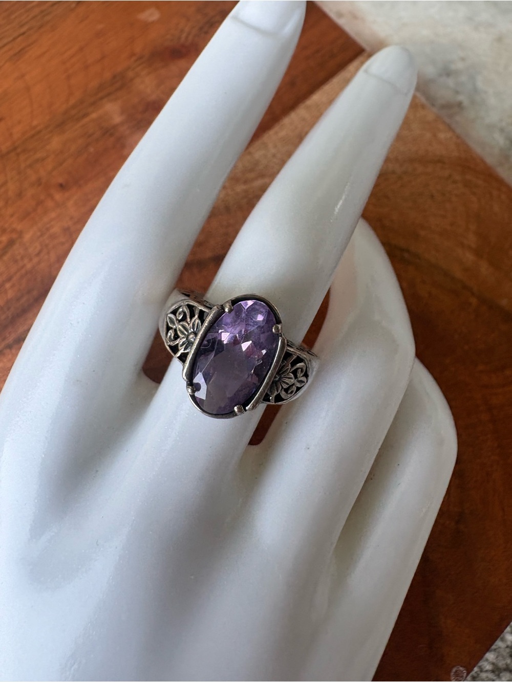 Vintage Sterling Silver Filigree Ring with Purple Oval Stone - Size 7.75.